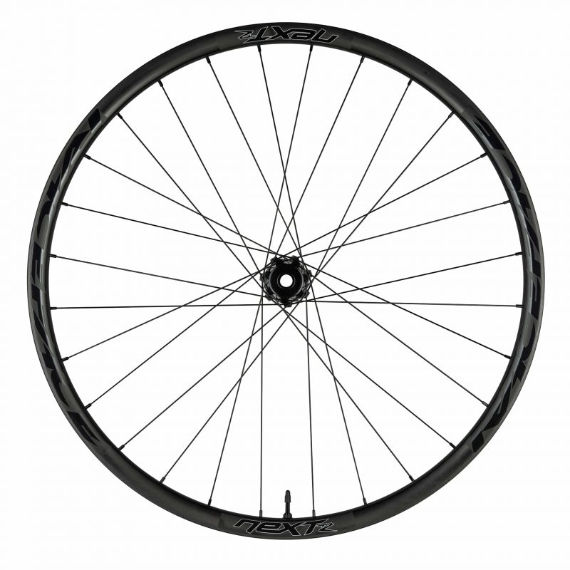1656ebe7716342932ea4feccb8afcc2c15ab3c1d_nextr_wheel_31mm_front_black_rotation_1_pdp_3x_tczsmr.jpg